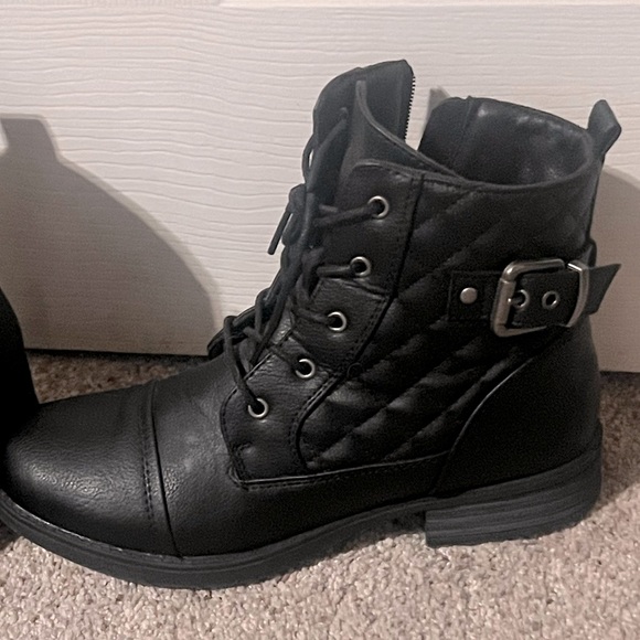 Black Combat Boots - Picture 3 of 7